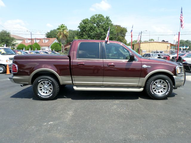 2001 Ford F150 4dr Sdn LE V6 Auto