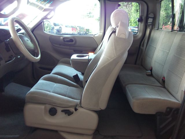 2001 Ford F150 2.4 LX