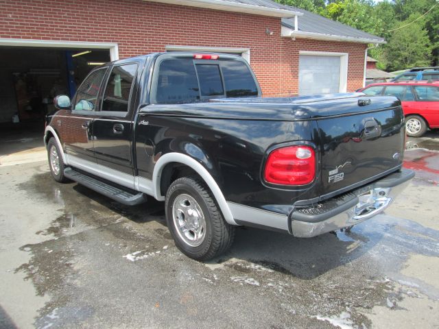 2001 Ford F150 Club Cab 131 WB