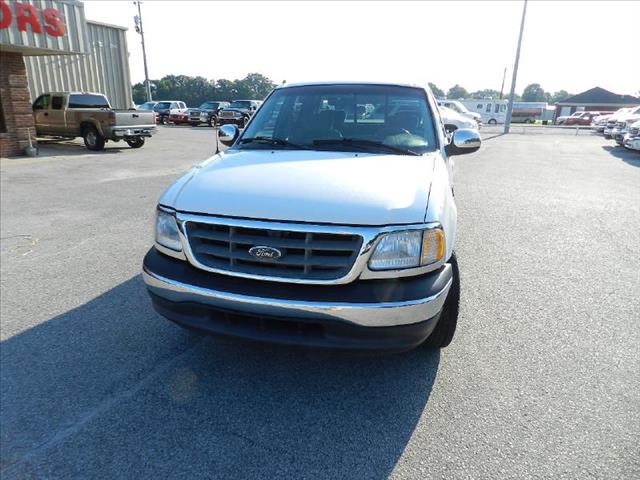 2001 Ford F150 2.0T S-line Quattro Navigation
