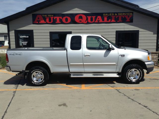 2001 Ford F150 SLT 1 Ton Dually 4dr 35