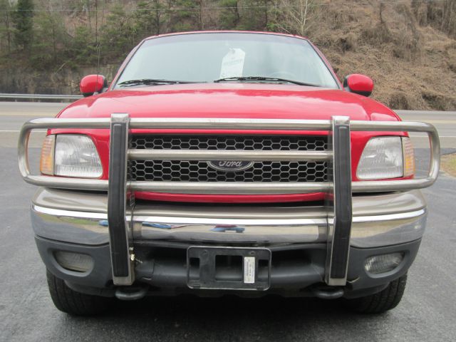 2001 Ford F150 Crew Cab 143.5 WB 4WD SLT