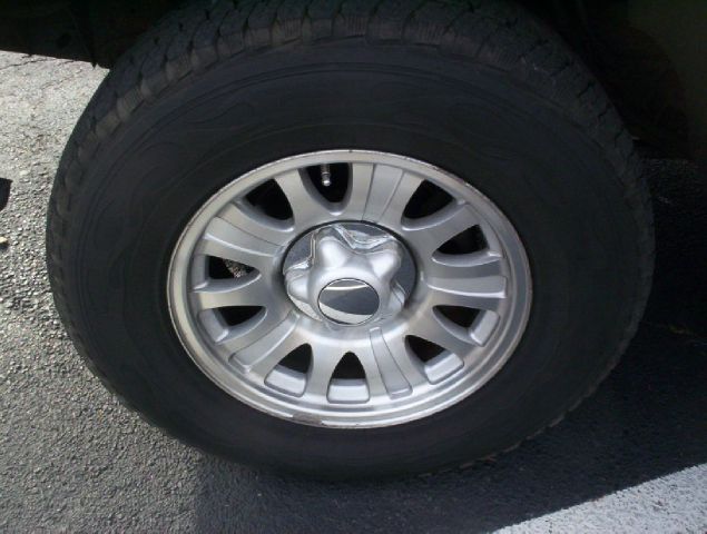 2001 Ford F150 Crew Cab 143.5 WB 4WD SLT