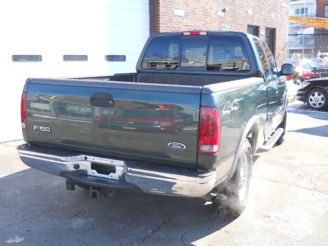 2001 Ford F150 Crew Cab 143.5 WB 4WD SLT
