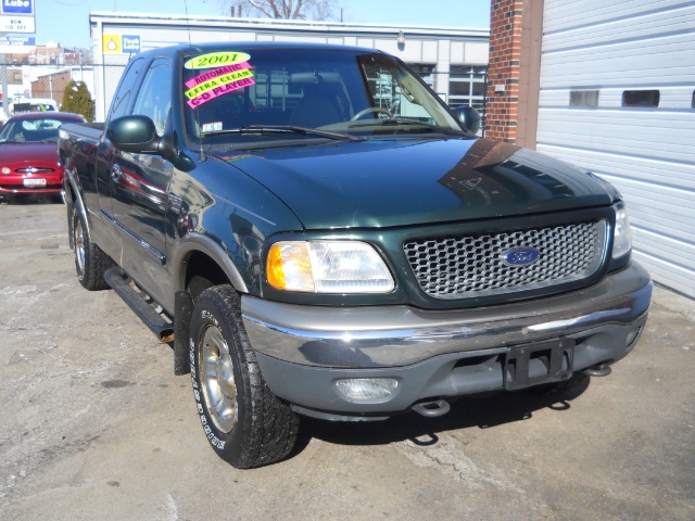 2001 Ford F150 Crew Cab 143.5 WB 4WD SLT