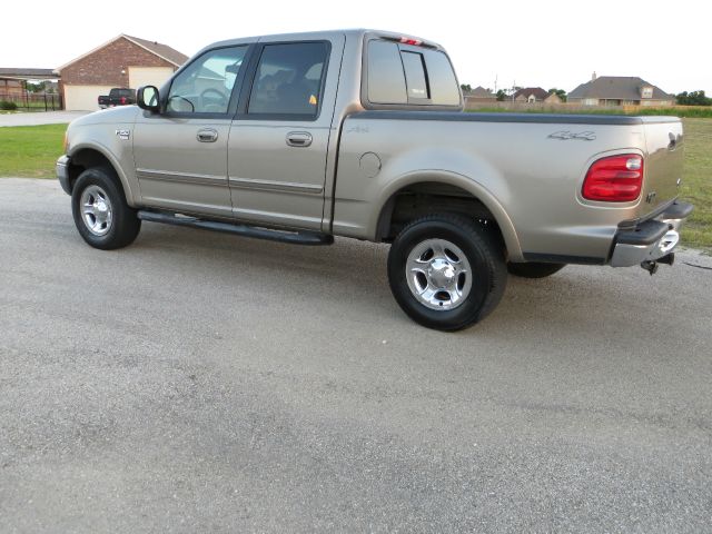 2001 Ford F150 XLT Supercrew Short Bed 2WD
