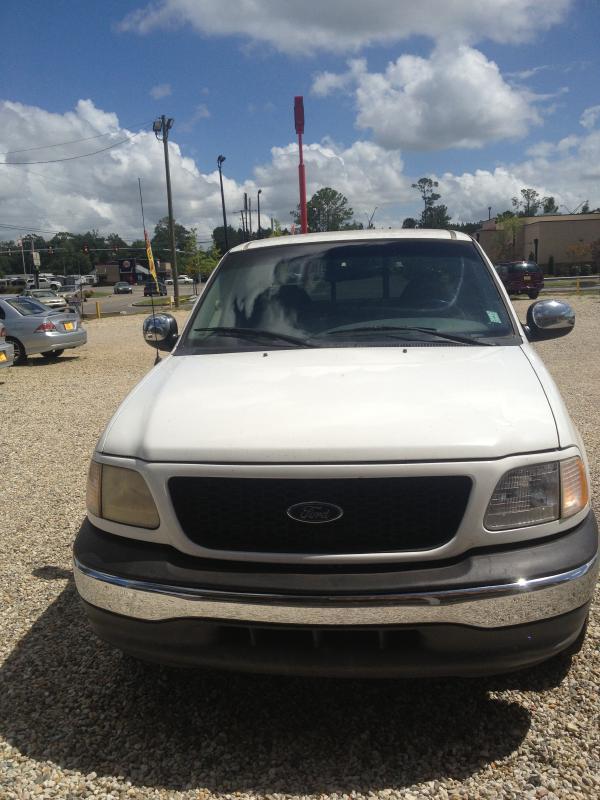 2001 Ford F150 4dr SE 2WD V6 Auto