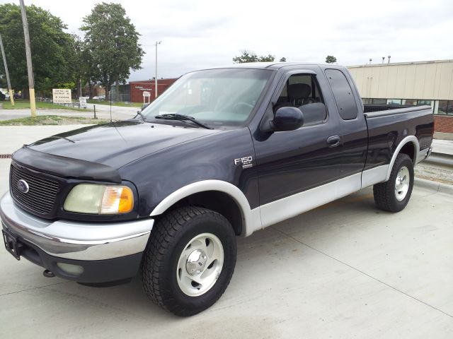 2001 Ford F150 SLT 1 Ton Dually 4dr 35