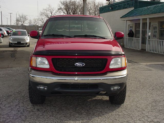 2001 Ford F150 XLS 4D Sedan