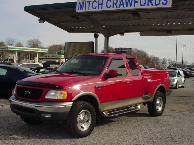 2001 Ford F150 XLS 4D Sedan