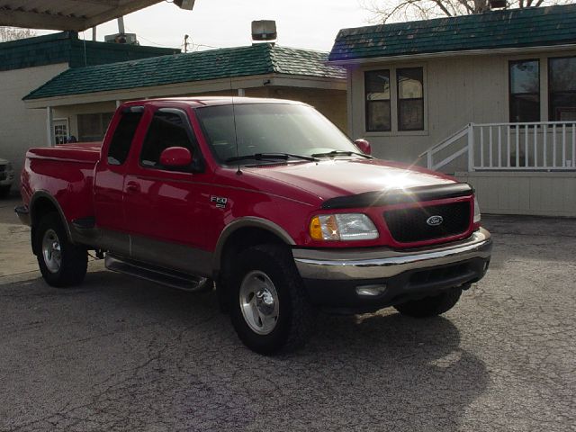 2001 Ford F150 XLS 4D Sedan