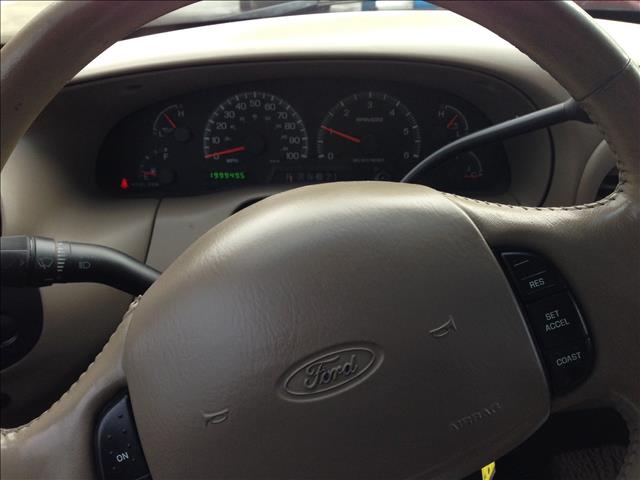 2001 Ford F150 XLT Supercrew Short Bed 2WD