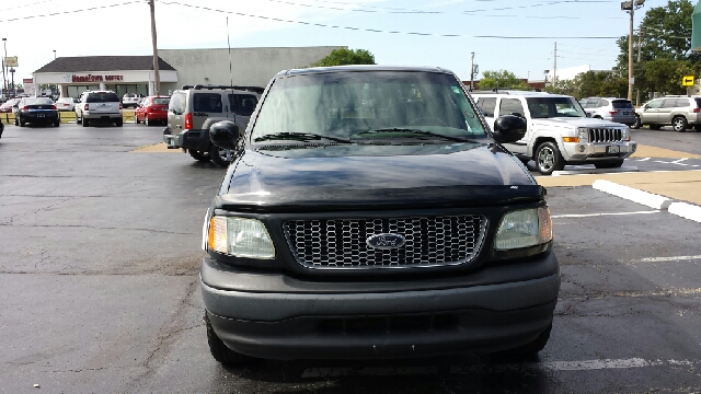 2002 Ford F150 > 2,695 Down