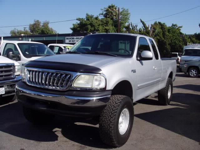 2002 Ford F150 ESi