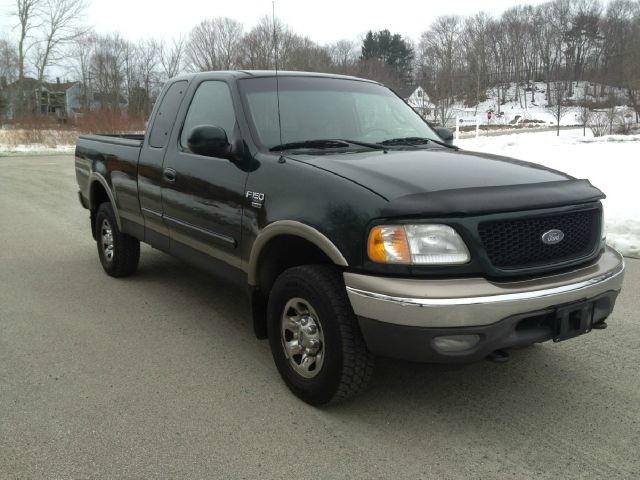 2002 Ford F150 SLT 1 Ton Dually 4dr 35