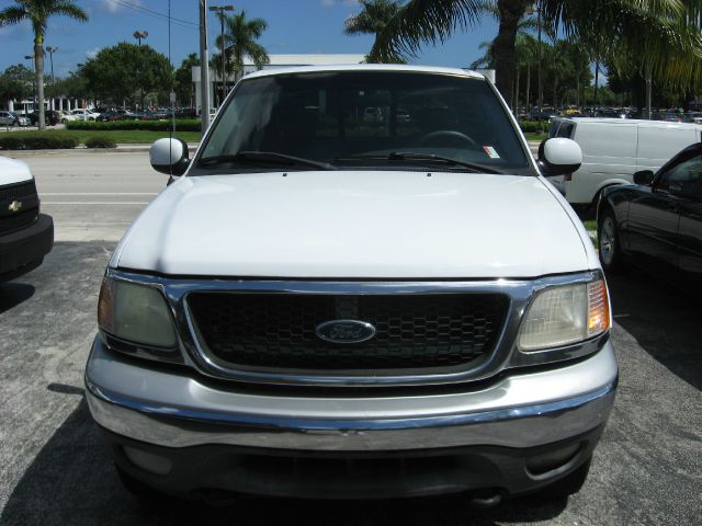 2002 Ford F150 SE Well Kept Alloy Wheels