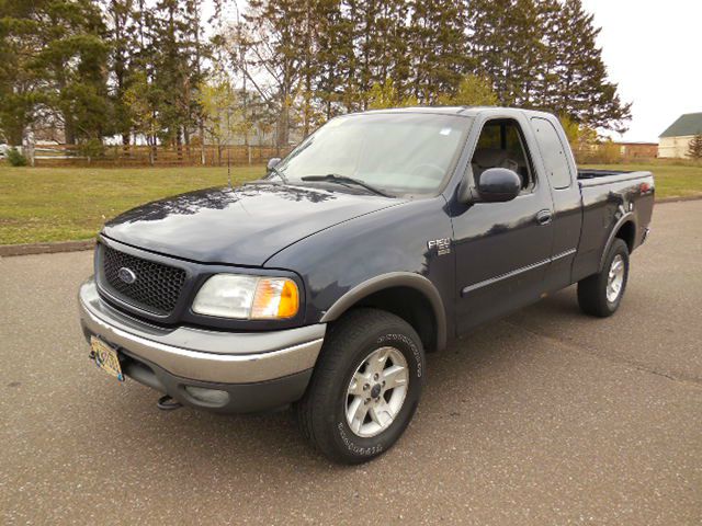 2002 Ford F150 SLT 1 Ton Dually 4dr 35