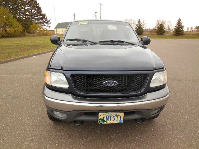 2002 Ford F150 SLT 1 Ton Dually 4dr 35
