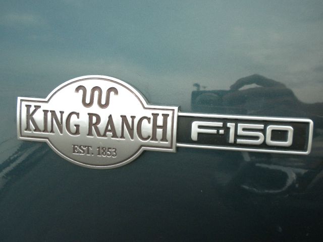 2002 Ford F150 Crew Cab 143.5 WB 4WD SLT