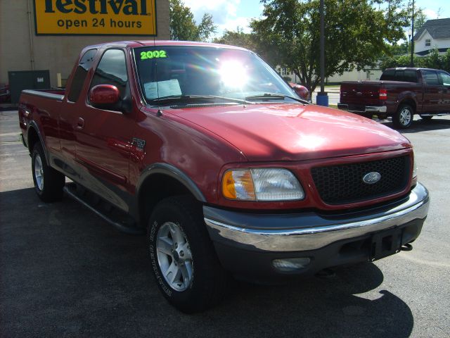 2002 Ford F150 SLT 1 Ton Dually 4dr 35