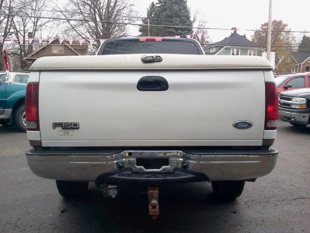 2002 Ford F150 Reg Cab 108 WB