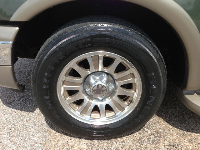 2002 Ford F150 R/T Truck