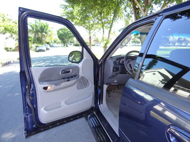 2002 Ford F150 K1500 Lt