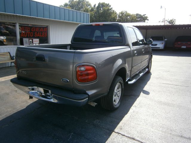2002 Ford F150 Base Hardtop