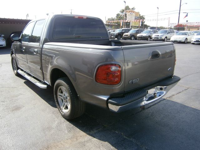 2002 Ford F150 Base Hardtop
