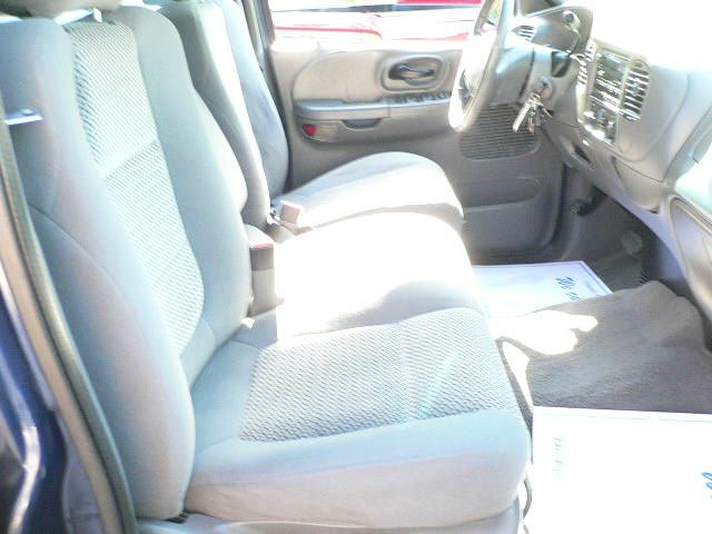 2002 Ford F150 K1500 Lt