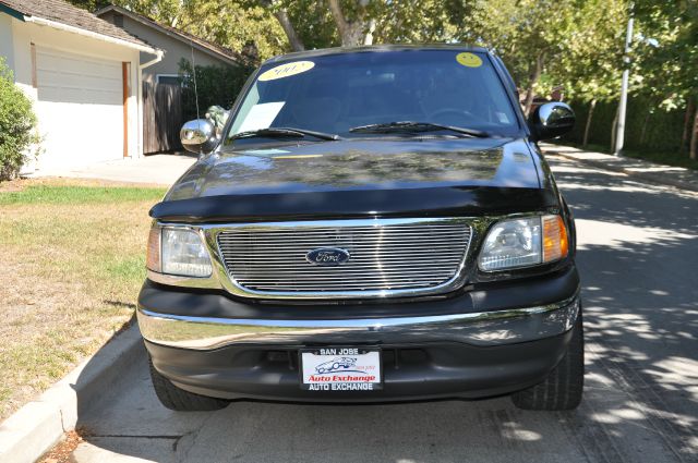 2002 Ford F150 K1500 Lt