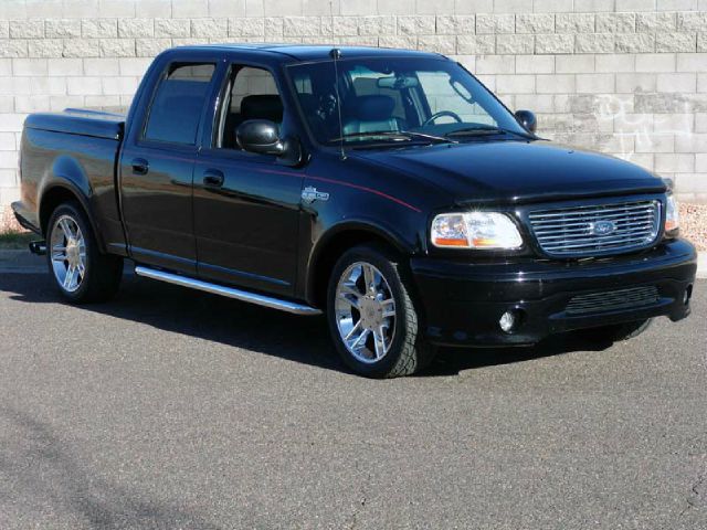 2002 Ford F150 SLT 1 Ton Dually 4dr 35