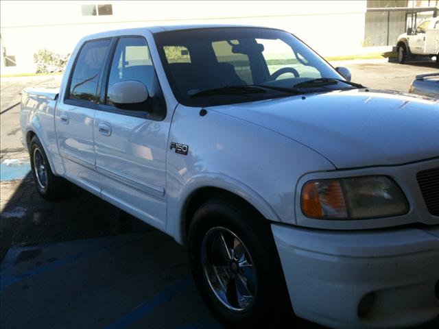 2002 Ford F150 Club Cab SXT