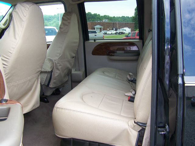 2003 Ford F150 XLT Supercrew Short Bed 2WD