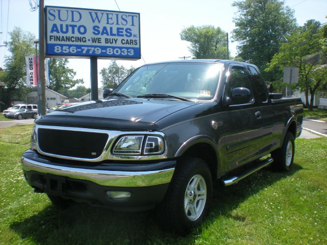 2003 Ford F150 XL 2WD Reg Cab