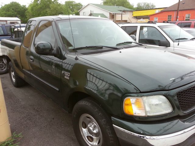 2003 Ford F150 XLT Supercrew Short Bed 2WD