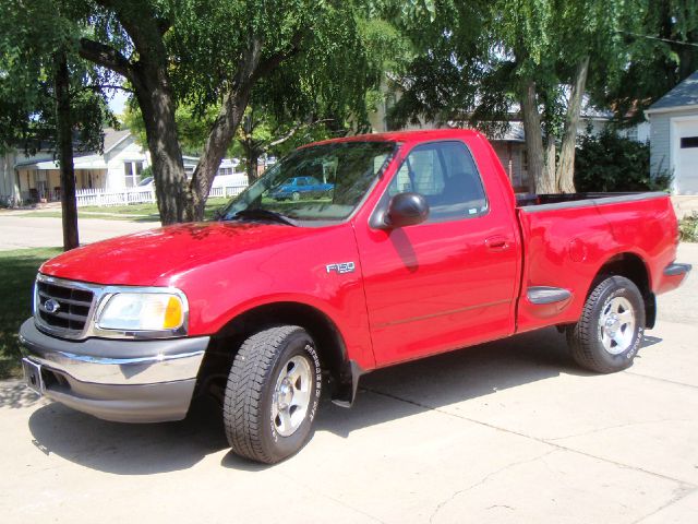 2003 Ford F150 4dr Sdn W/1sa Ltd Avail Sedan