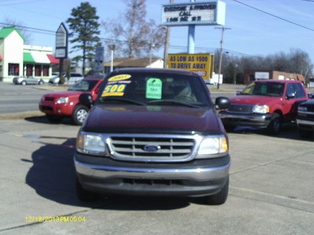 2003 Ford F150 SLE- 4X4