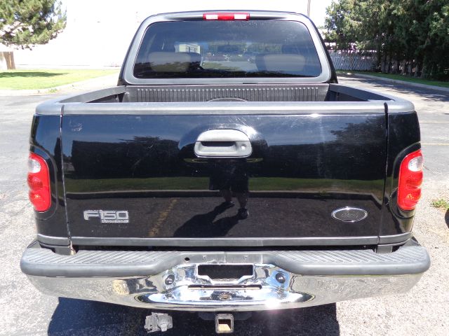 2003 Ford F150 XLT Supercrew Short Bed 2WD