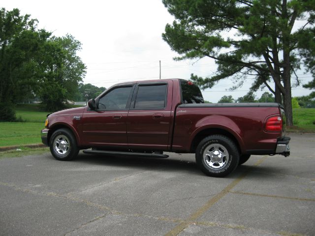 2003 Ford F150 Club Cab 131 WB