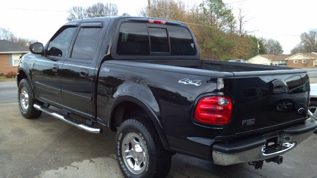 2003 Ford F150 XLT Supercrew Short Bed 2WD