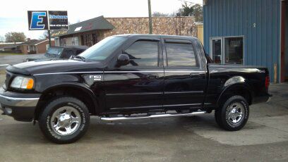 2003 Ford F150 XLT Supercrew Short Bed 2WD