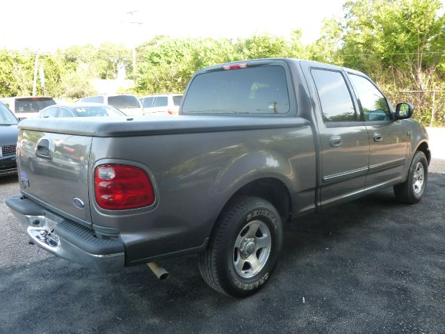 2003 Ford F150 SL Short Bed 2WD