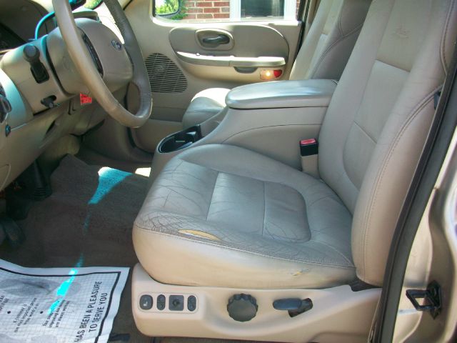 2003 Ford F150 XLT Supercrew Short Bed 2WD