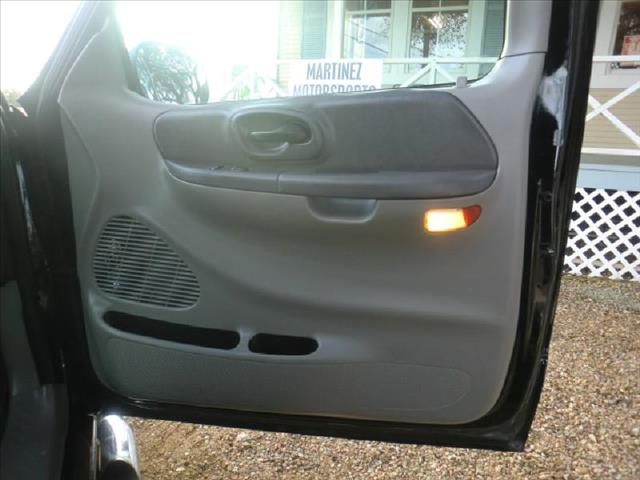 2003 Ford F150 1140 Down