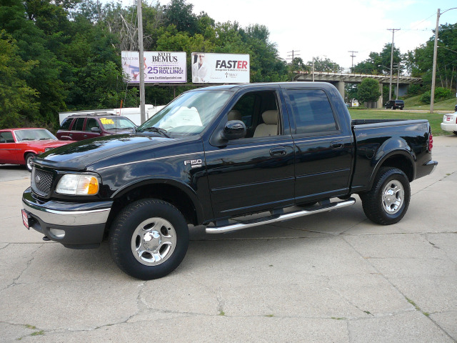 2003 Ford F150 XLT Supercrew Short Bed 2WD