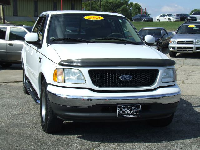 2003 Ford F150 Club Cab 131 WB