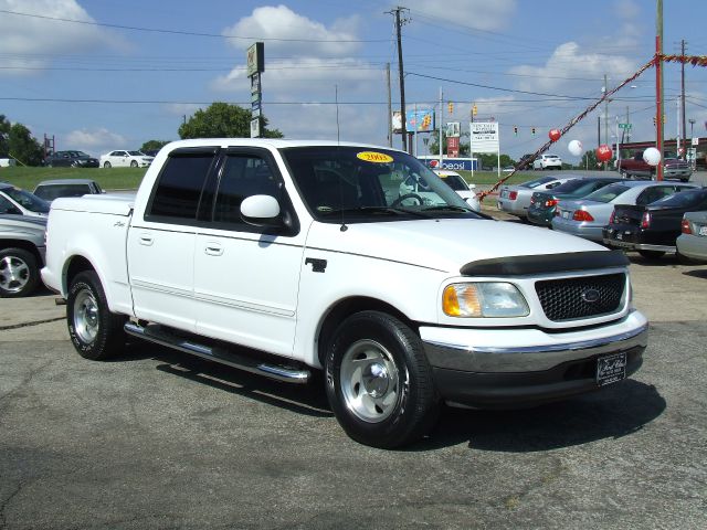 2003 Ford F150 Club Cab 131 WB