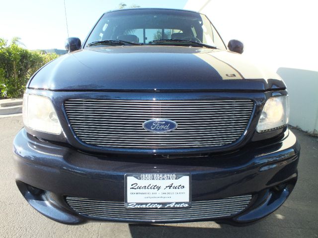 2003 Ford F150 SL Short Bed 2WD