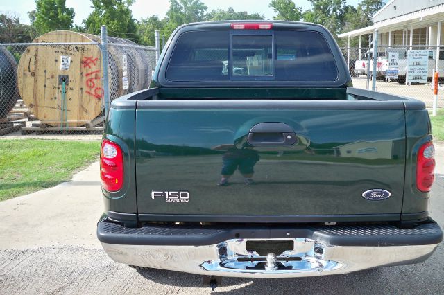 2003 Ford F150 SL Short Bed 2WD